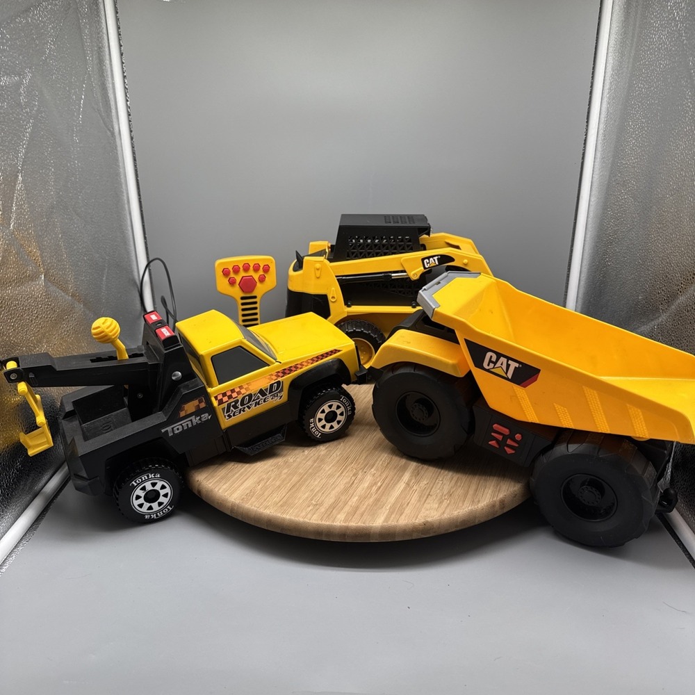 Tonka Tow Truck Road Rescue Service Lot Of 3 Remote Control